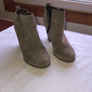 Suede Zip Booties | Franco Fortini